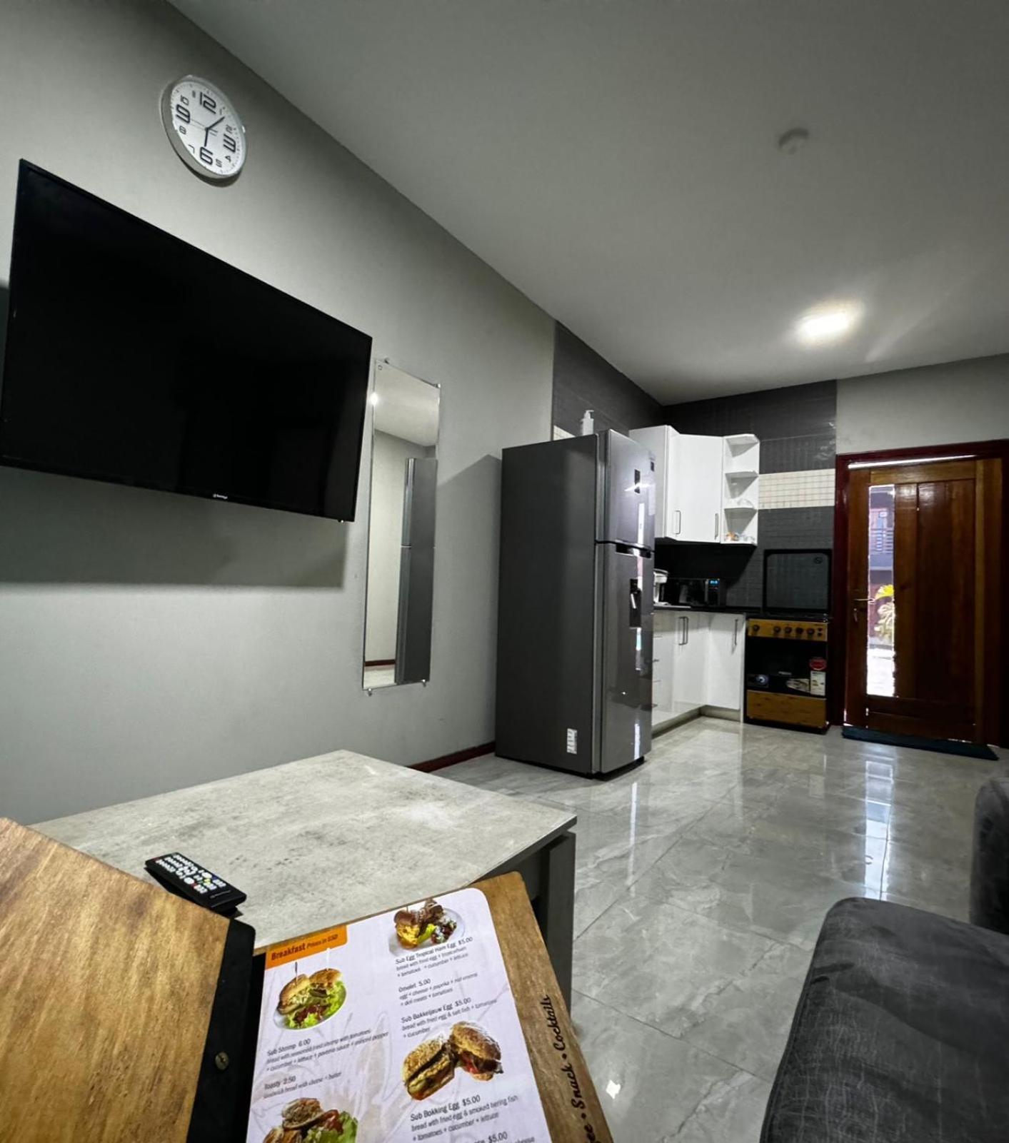 Pavema Apartments 帕拉马里博 外观 照片