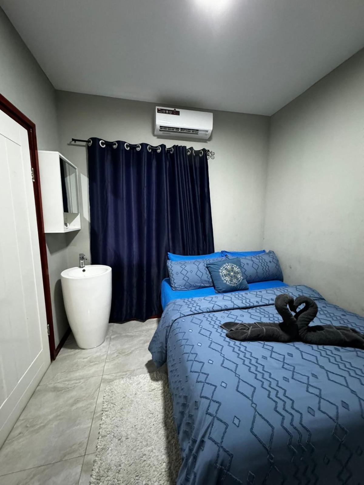 Pavema Apartments 帕拉马里博 外观 照片